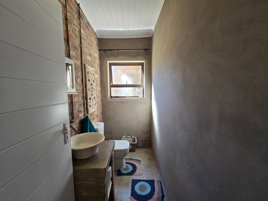 4 Bedroom Property for Sale in Viljoenskroon Rural Free State